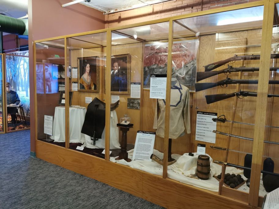 Museum Of World Treasures Travel Guidebook Must Visit Attractions In Wichita Museum Of World Treasures Nearby Recommendation Trip Com