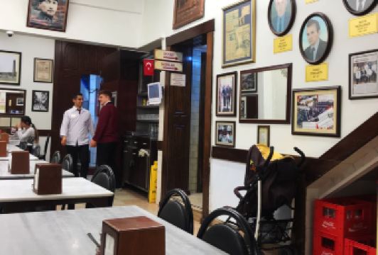 Tarihi Sultanahmet Koftecisi Selim Usta User Photo