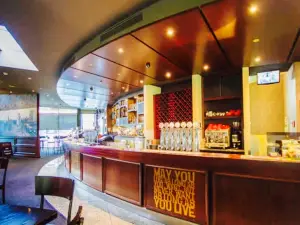 Tavern Harewood