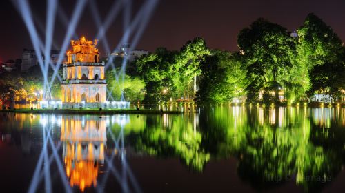 Hoan Kiem Lake