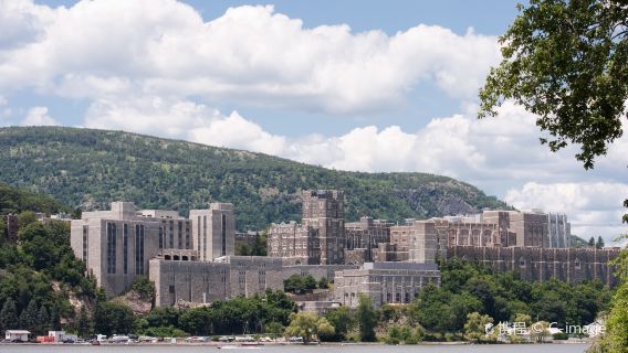 New York + Akademi Tentera West Point + Woodbury Common Premium Outlets lawatan sehari [Kajian Timur Amerika]