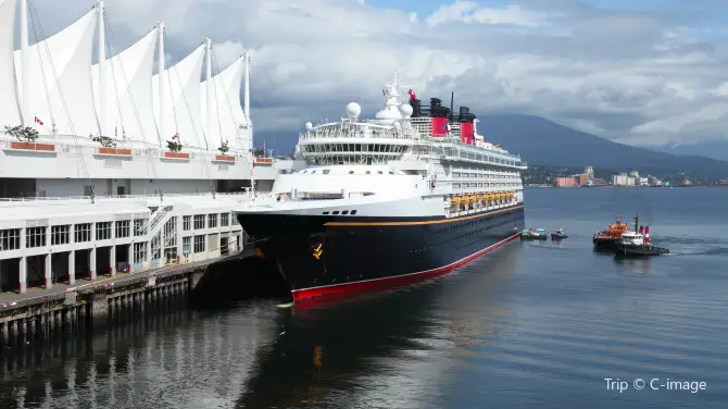 3_Canada Place