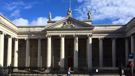 爱尔兰银行BANK OF IRELAND因为是爱尔兰议会旧址