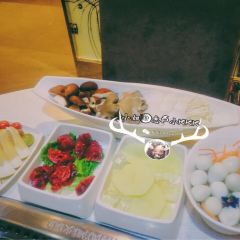 Haidilao Hot Pot (Diyi Shopping Mall) ảnh của người dùng