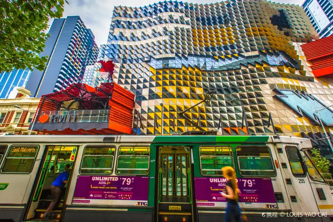 Hotels near Royal Melbourne Institute of Technology