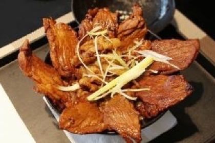 Doraibuin Ito Butadon