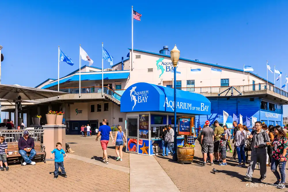 Hotels near Aquarium of the Bay