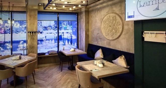 Lampa Cafe