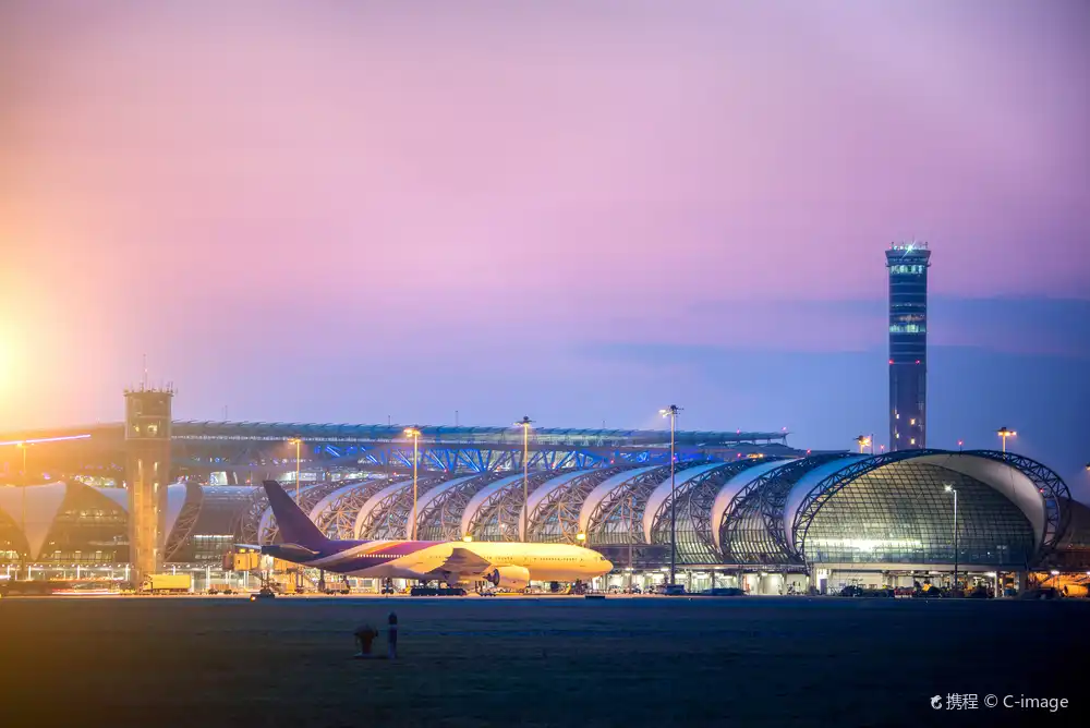 素萬那普機場附近的飯店