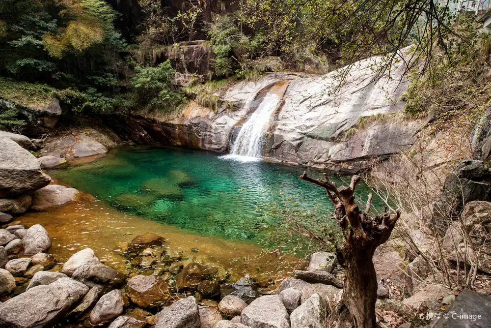 비취지 주변 호텔