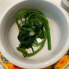 Laotaiposanhuochun (tongliang) User Photo