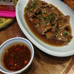DACHUXIAOGUAN User Photo