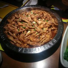 胖哥俩肉蟹煲(绿地正大乐城店) User Photo