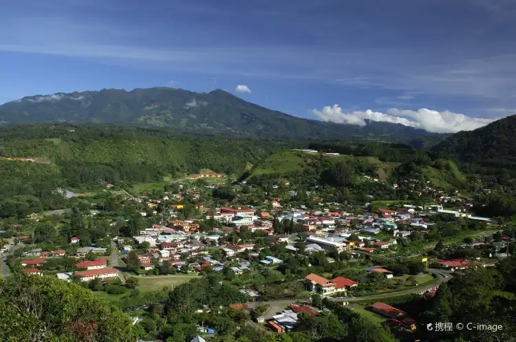 Hotel dekat Baru Volcano National Park