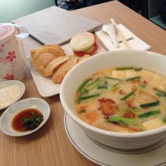 MADAM KWAN'S User Photo