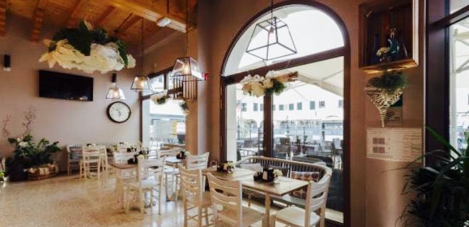 Vintage Café