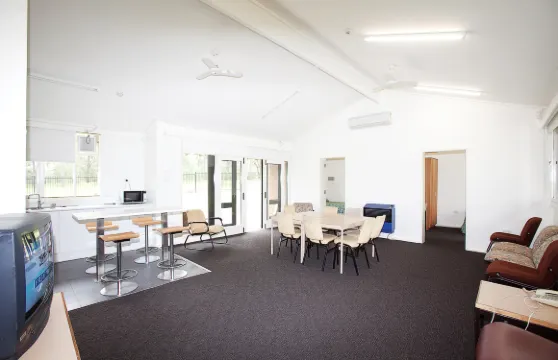 獵人谷學院酒店