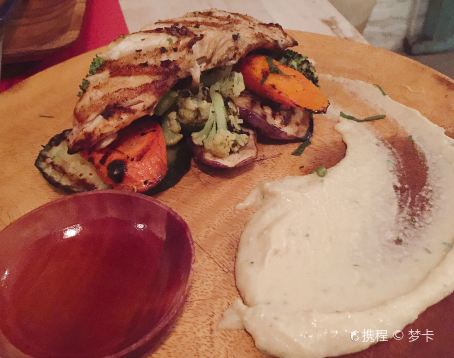 Nostimo Greek Grill Bali