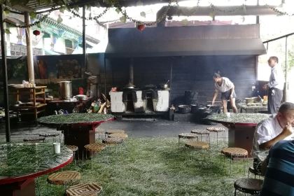 开发区金注彝家老土菜