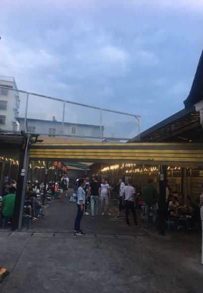 胡四哥特色火盆烧烤(总店)