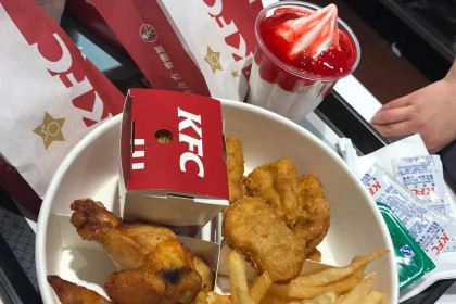 肯德基(安陆龙门路店)