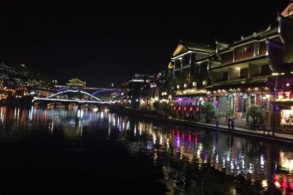 超港(六安万达店)