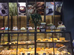 美歌洋(購物中心店)