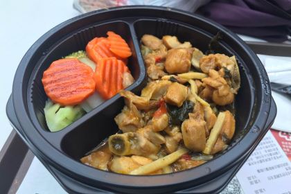 肯德基(曲阜高鐵店)