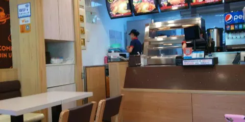 華萊士（芷江店）