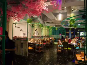 McDonald's (henanxinxiangpingyuanlu)