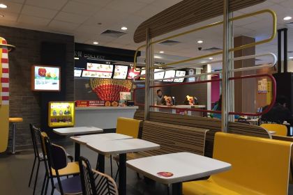 麦当劳(良村公路得来速分店)