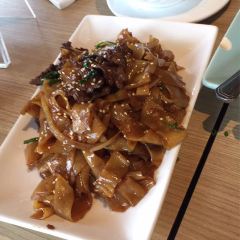 BI FENG TANG NA JING AO TE LAI SI DIAN User Photo