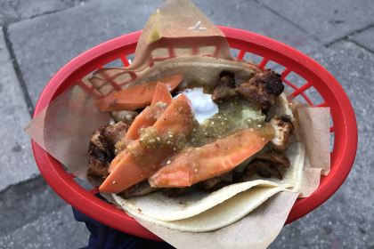 Seven Lives Tacos y Mariscos