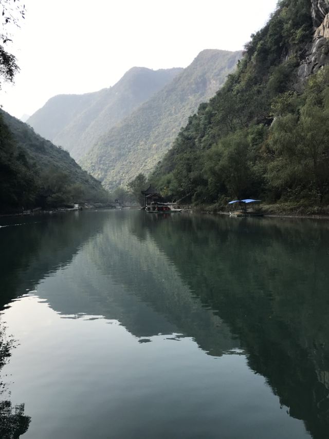 燕翔洞