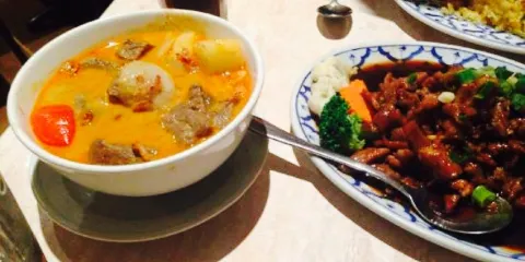 Bahn Thai Restaurant