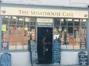 The Moathouse Cafe