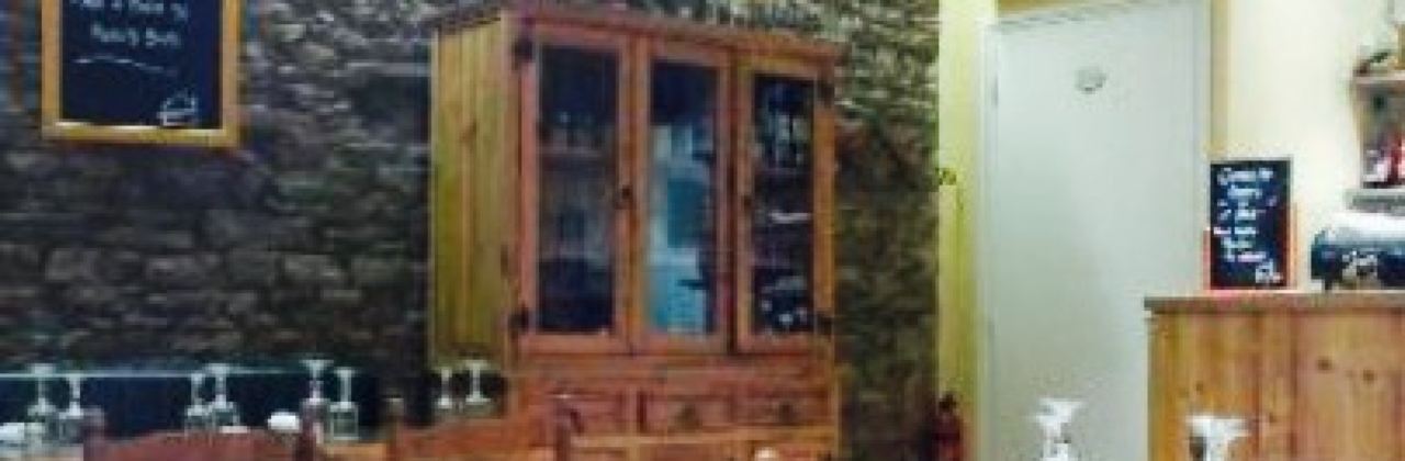 Aux Deux Pommes de Pin