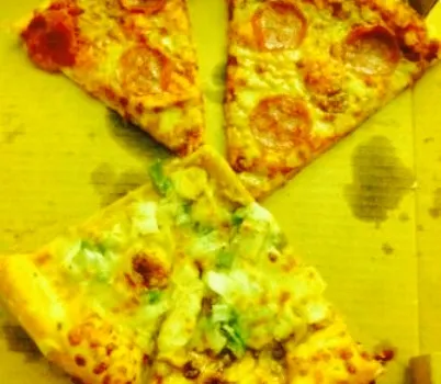 Husson's Pizza