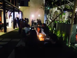 Kemangi Bar & Kitchen