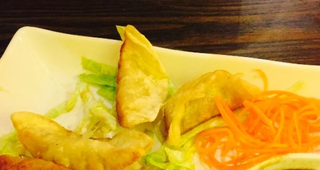 Red 8 Asian Bistro & Sushi Bar