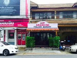 Arancini Italian Bakery