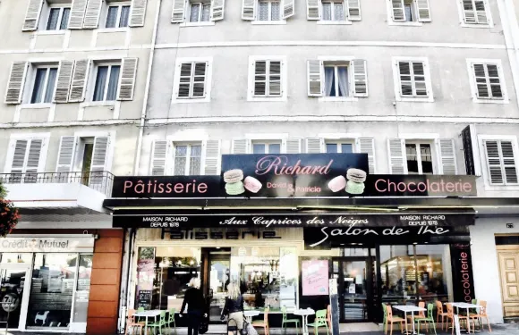 Aux Caprices des Neiges