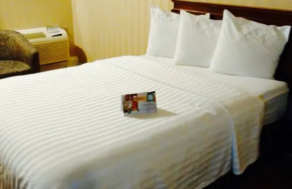 Inn on the Hill Restaurant & Lounge