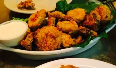 16 East Bar and Grill