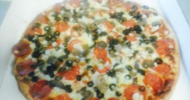 Anna's Pizzeria