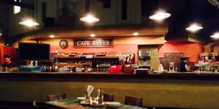 Cafe Reyes