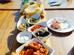 Seaside Café De Punt