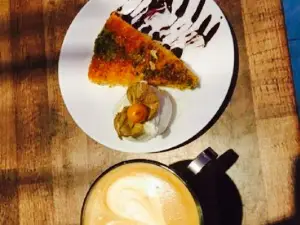 Fanoos Restaurang & Café