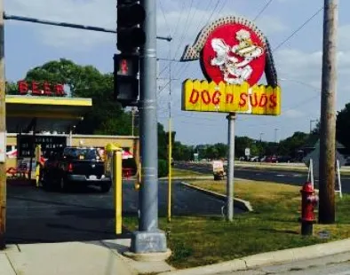 Miller's Dog N Suds Drive In
