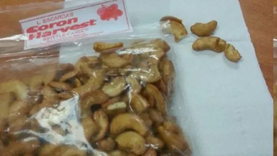 L. ESCARDA'S Coron Harvest Brittle Cashew